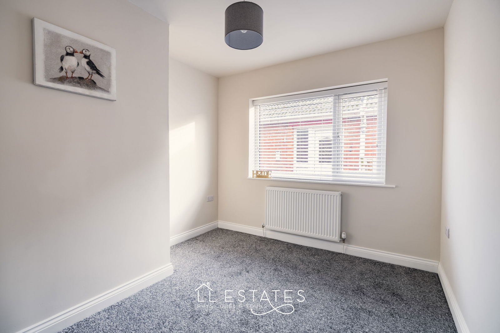 2 bed bungalow for sale in Ceg Y Ffordd, Prestatyn, LL19 7YE  - Property Image 5