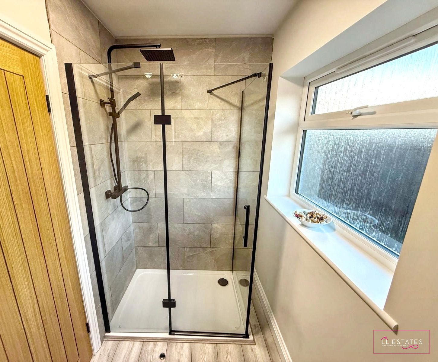 2 bed bungalow for sale in Ceg Y Ffordd, Prestatyn, LL19 7YE 8