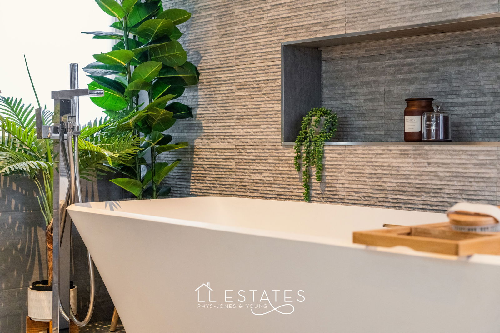 5 bed detached house for sale in Aberconway Road, Prestatyn, LL19 9HH  - Property Image 24