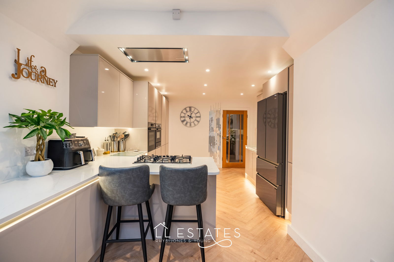 5 bed detached house for sale in Aberconway Road, Prestatyn, LL19 9HH  - Property Image 10