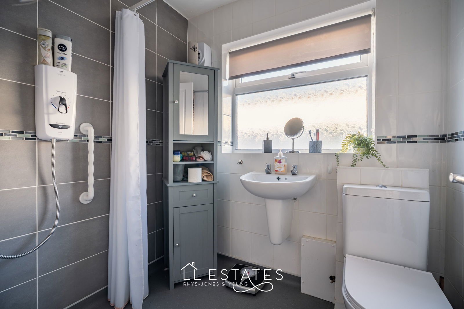 2 bed semi-detached bungalow for sale in Rachel Drive, Rhyl 7