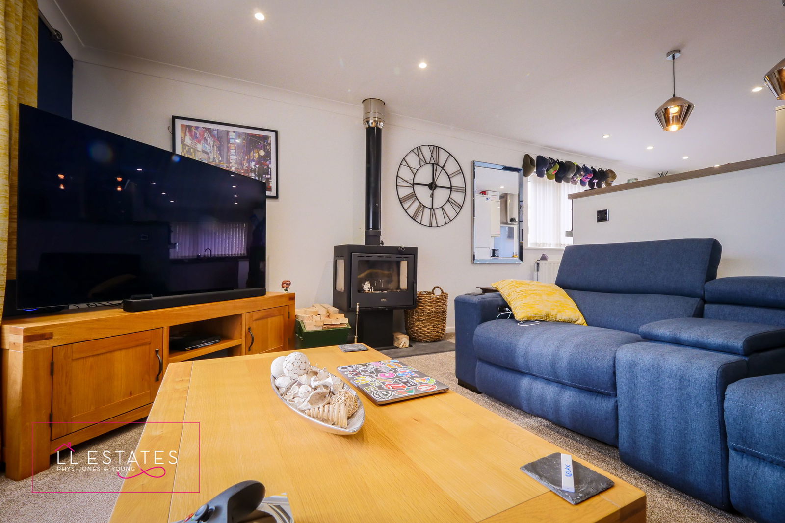 2 bed semi-detached bungalow for sale in Glan Ffyddion, Dyserth 3