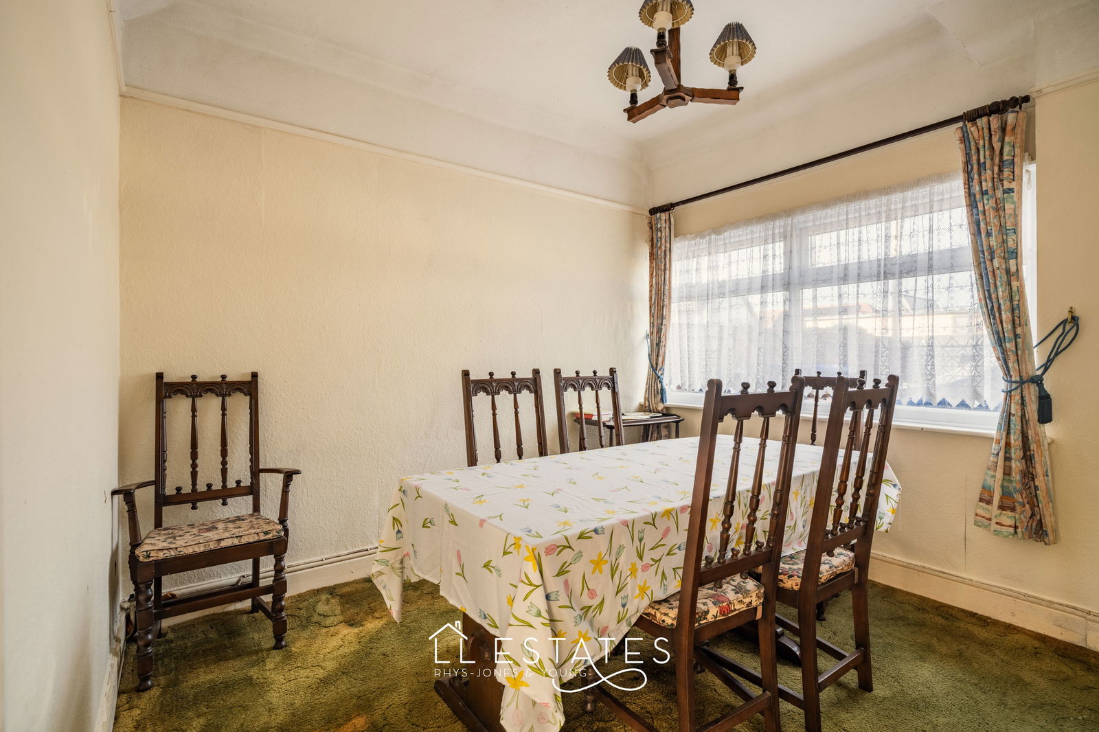 4 bed bungalow for sale in Warren Drive, Prestatyn, LL19 7HT  - Property Image 6