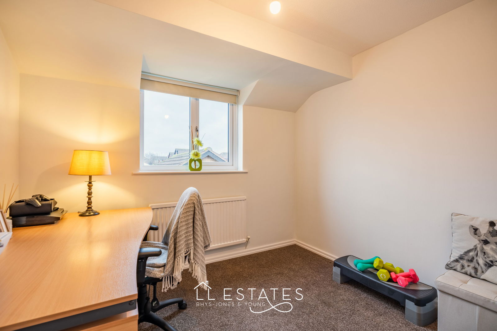 4 bed detached house for sale in Llys Bedwen, Rhyl, LL18 4LQ  - Property Image 11