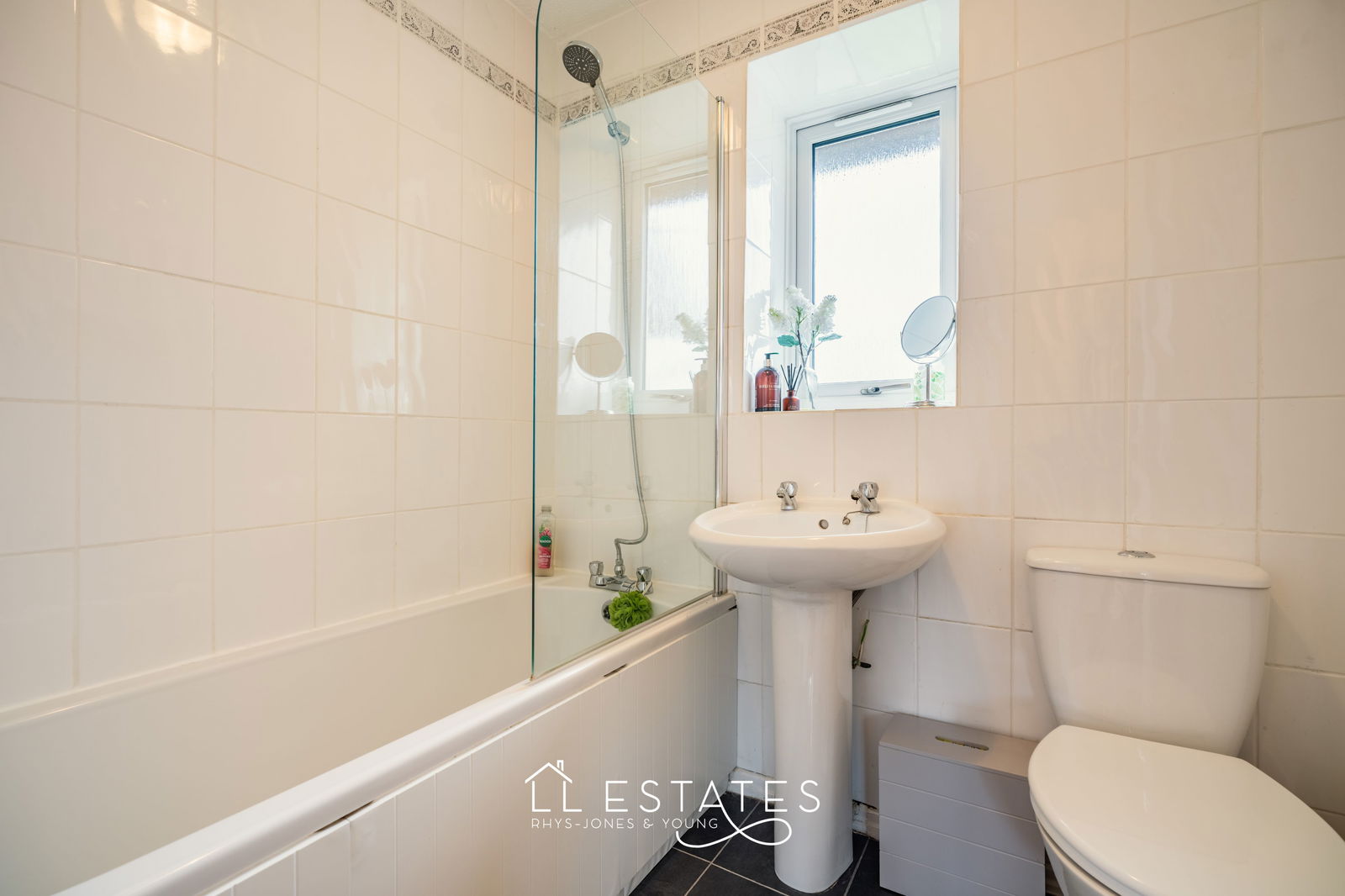 4 bed detached house for sale in Llys Bedwen, Rhyl, LL18 4LQ 11