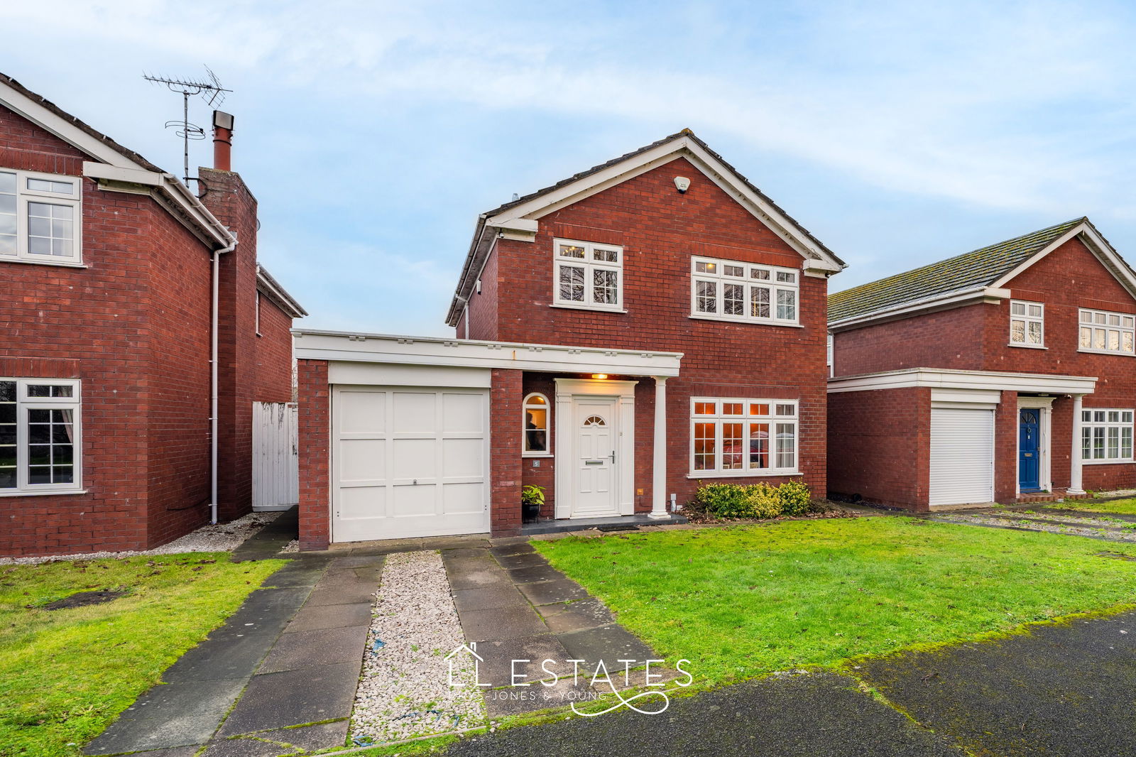 4 bed detached house for sale in St. Marys Court, Rhyl, LL18 3RA - Property Image 1