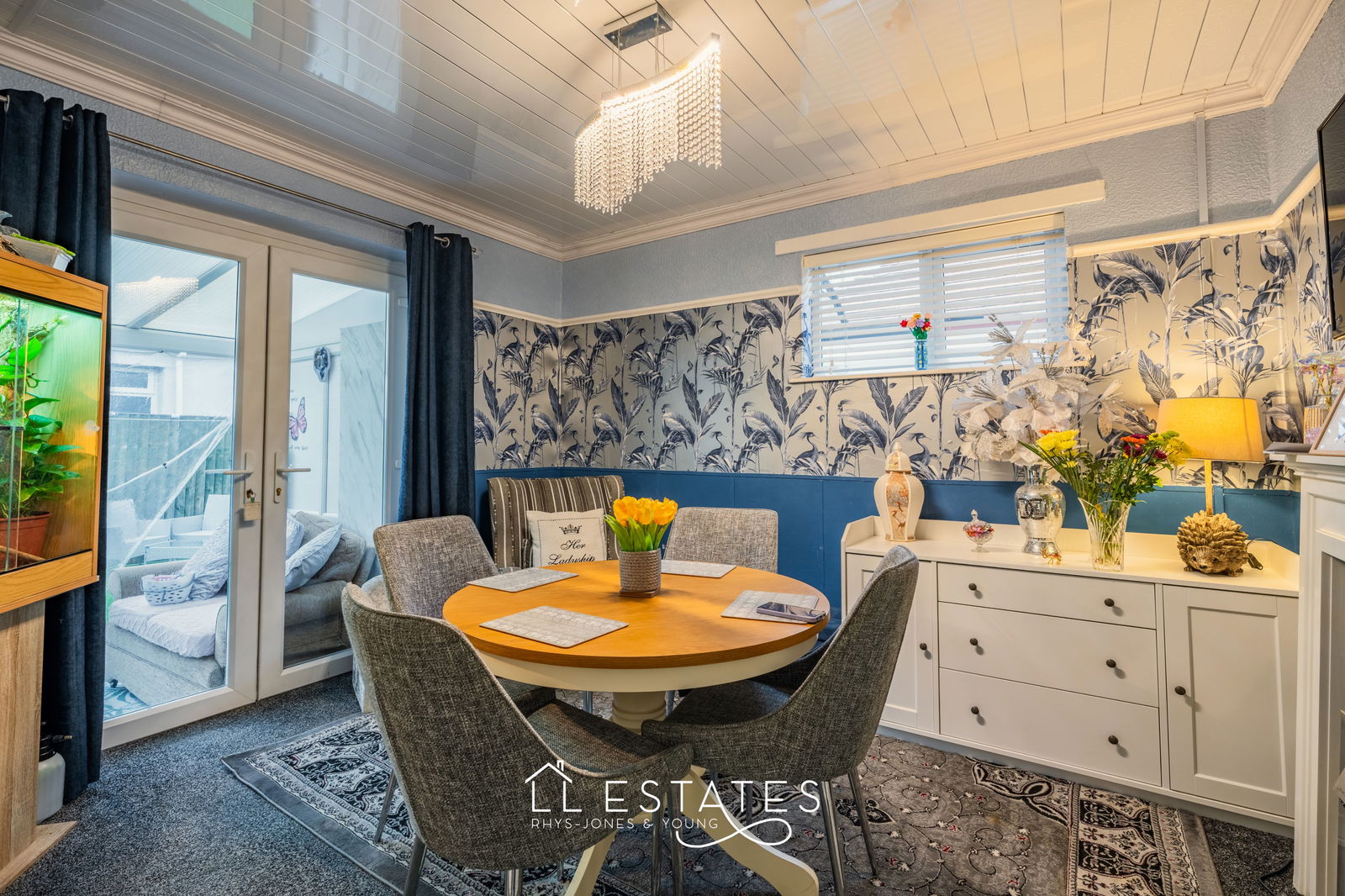 3 bed bungalow for sale in Molineaux Road, Rhyl, LL18 3TY  - Property Image 4