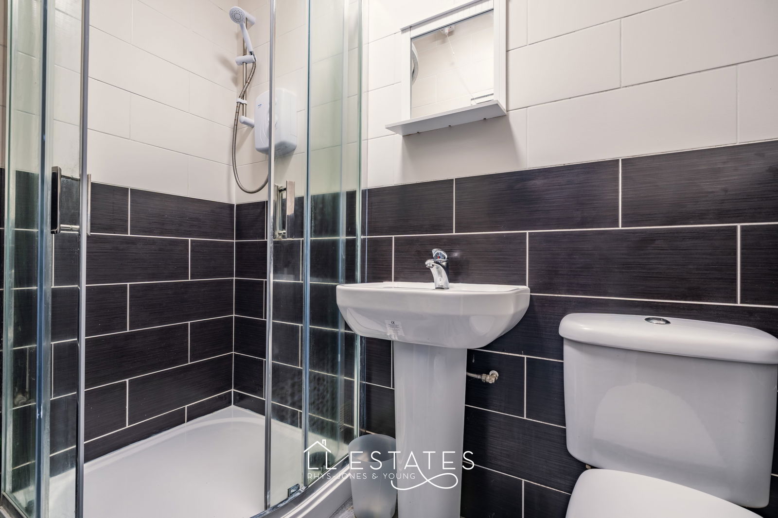 4 bed detached house for sale in 42 Victoria Road West  - Property Image 12