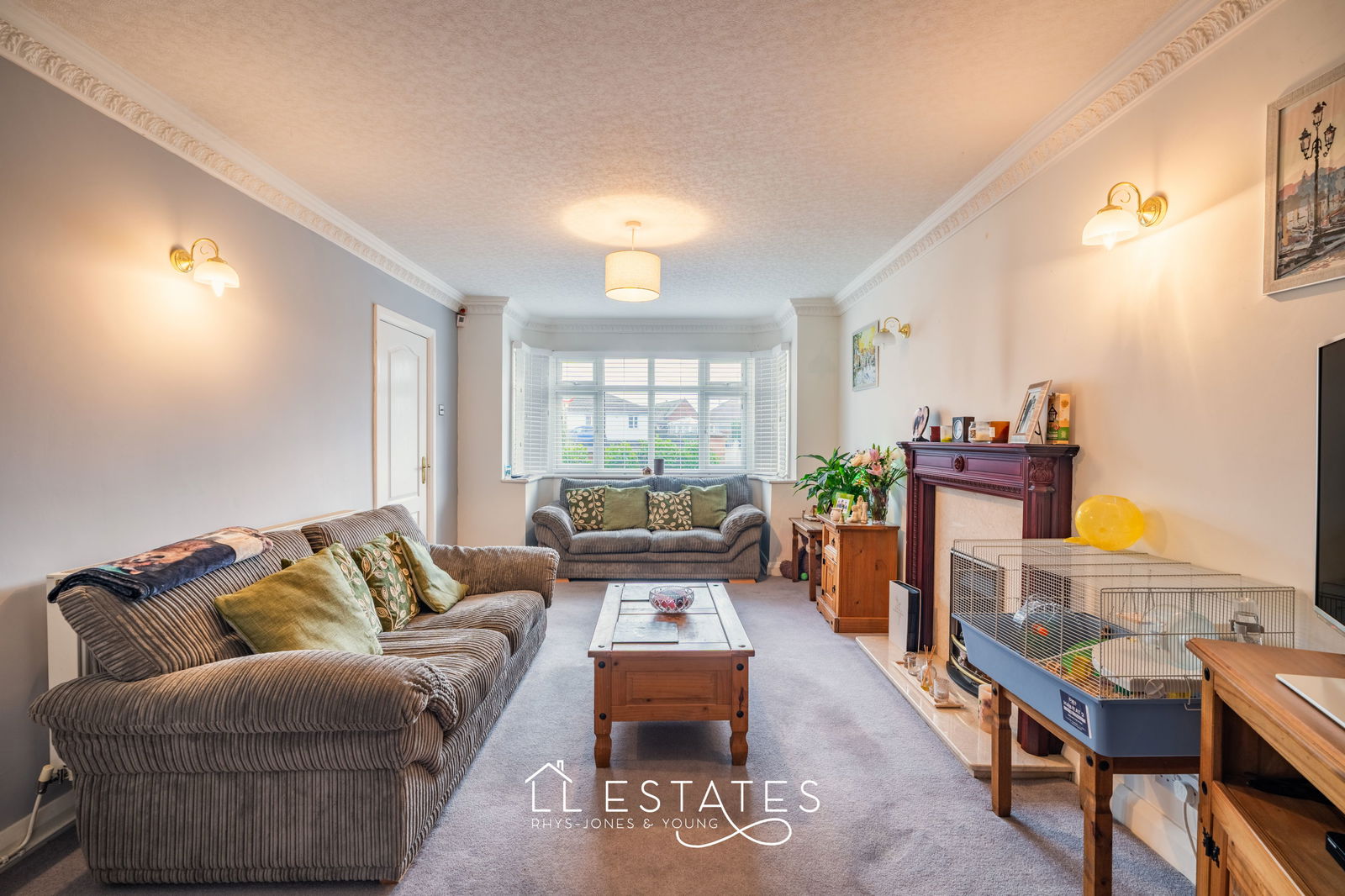 4 bed detached house for sale in 42 Victoria Road West 1