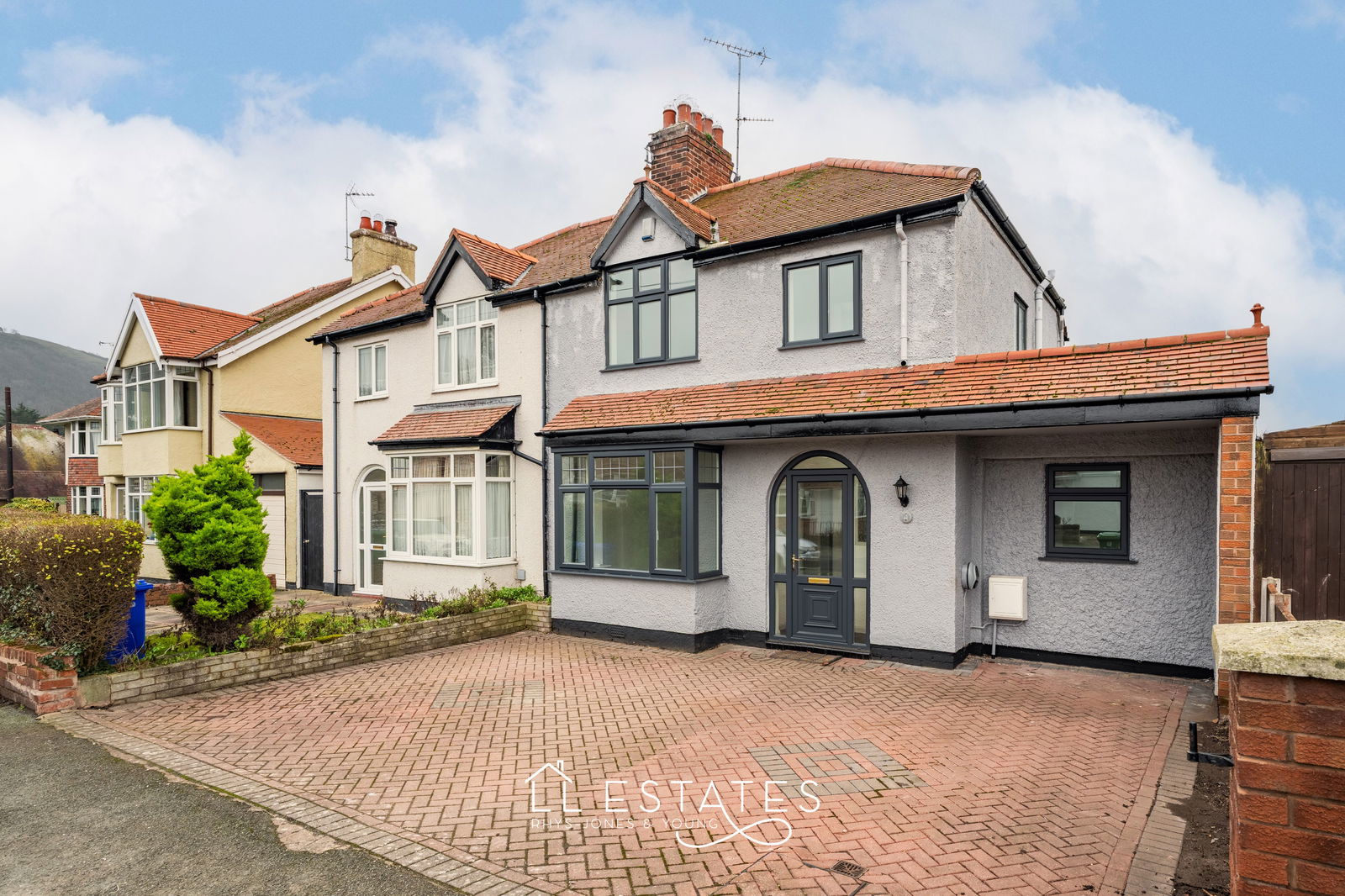 4 bed semi-detached house for sale in Princes Avenue, Prestatyn, LL19 8RW