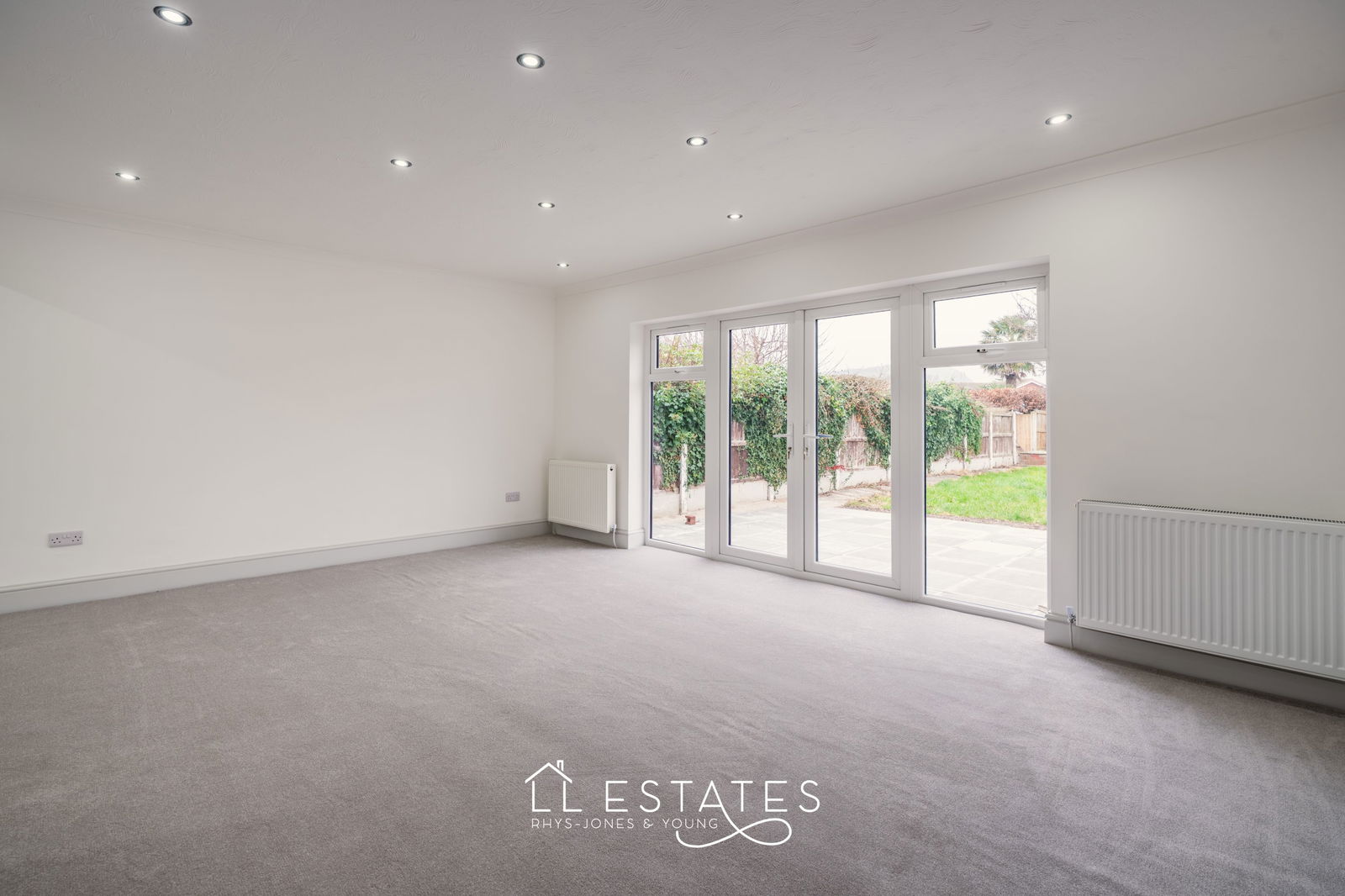 4 bed semi-detached house for sale in Princes Avenue, Prestatyn, LL19 8RW 1