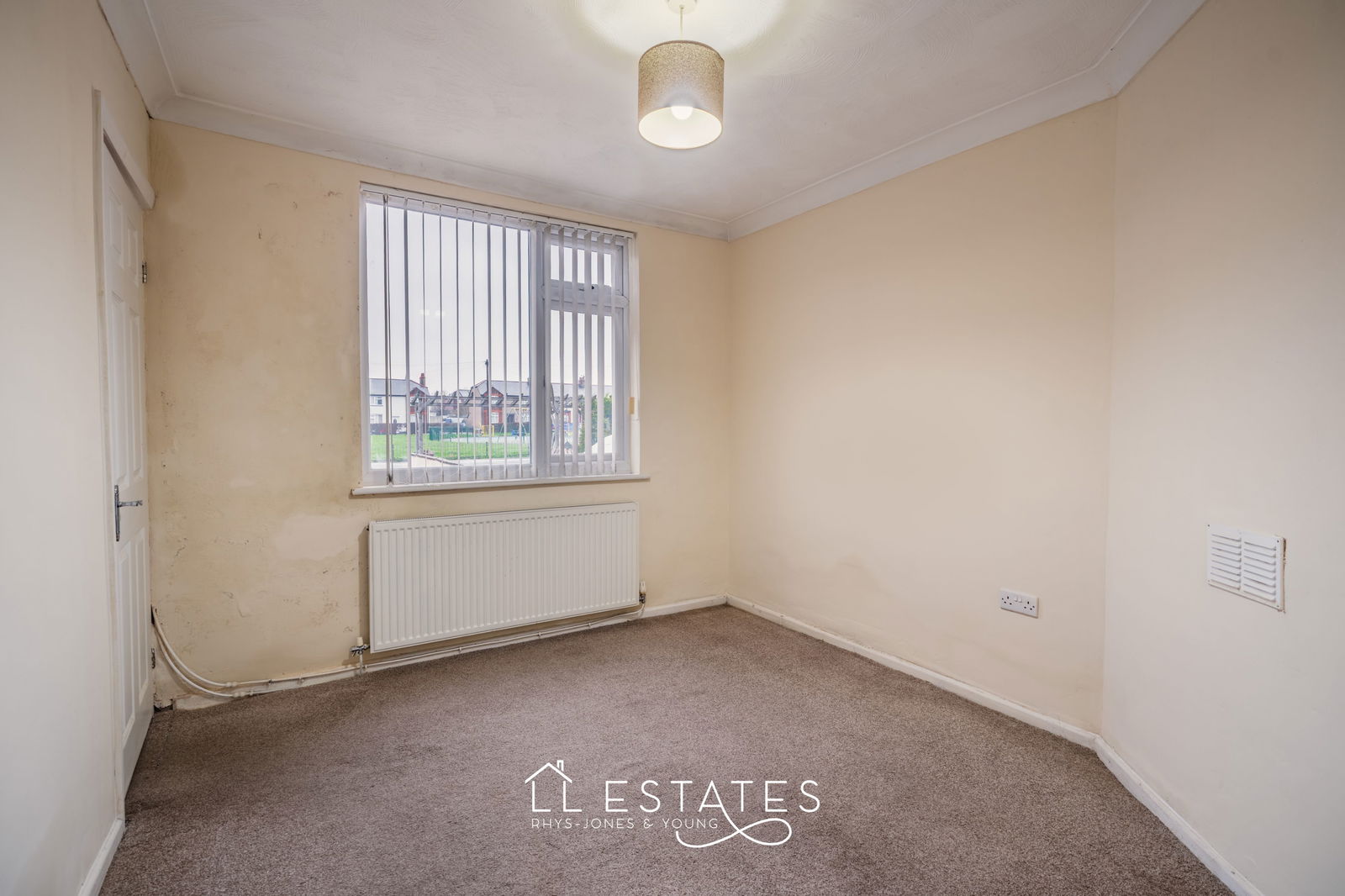 3 bed end of terrace house for sale in Prince Edward Avenue, Rhyl  - Property Image 5