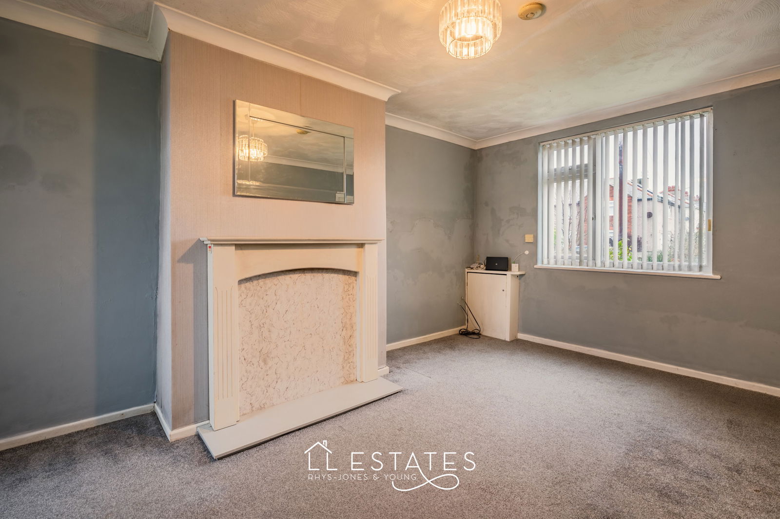 3 bed end of terrace house for sale in Prince Edward Avenue, Rhyl  - Property Image 4