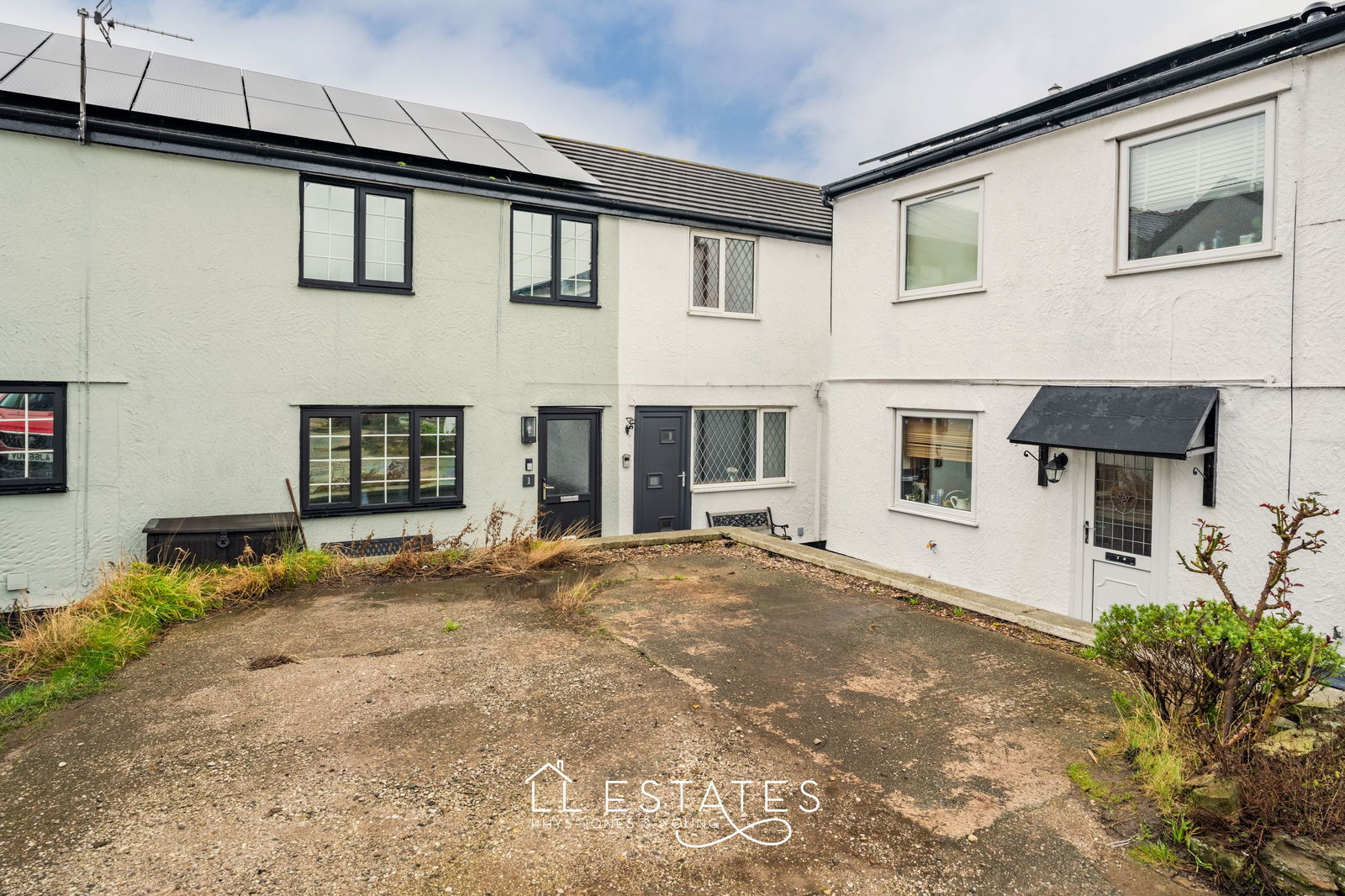 3 bed semi-detached house for sale in Kelston Court, Gwespyr, CH8 9LN - Property Image 1