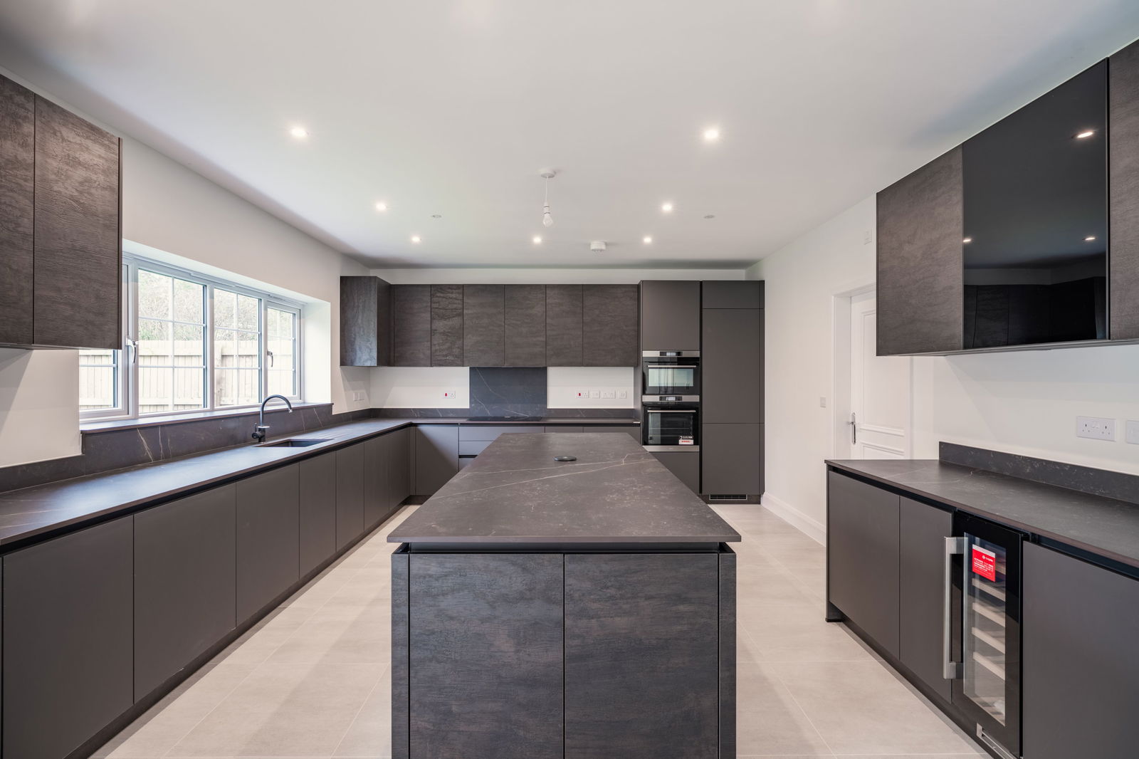 6 bed detached house for sale in Llys Wylfa, St Asaph  - Property Image 5