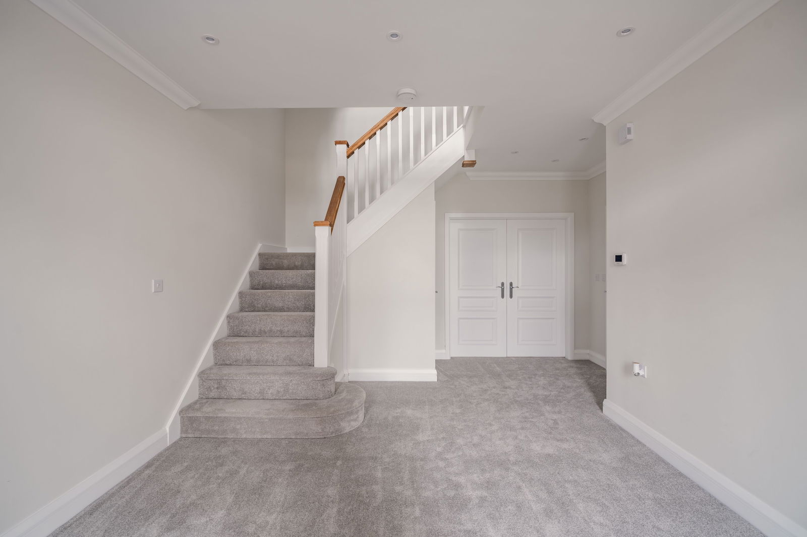 6 bed detached house for sale in Llys Wylfa, St Asaph 16