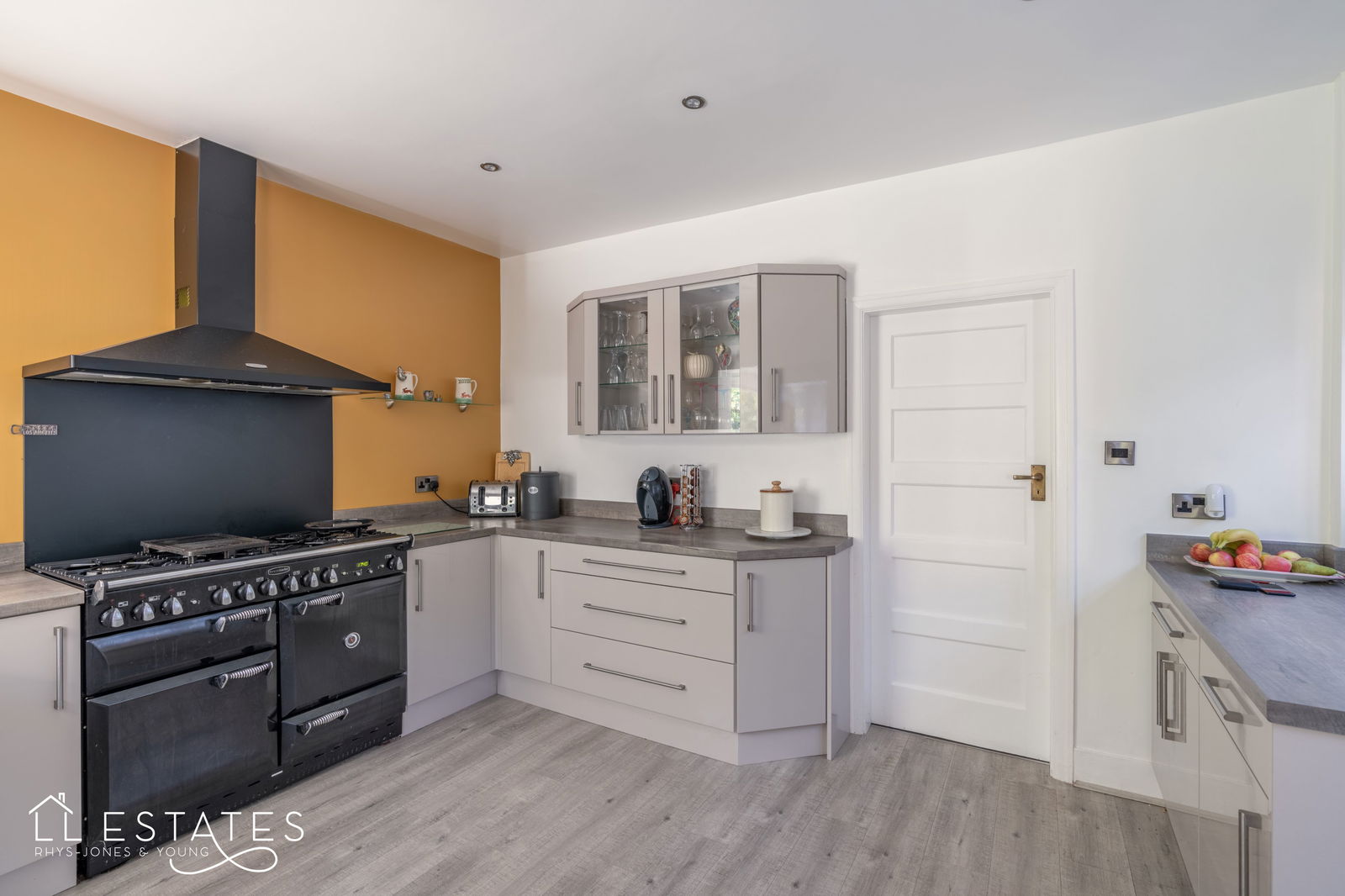 3 bed bungalow for sale in Talton Crescent, Prestatyn, LL19 9HD 5