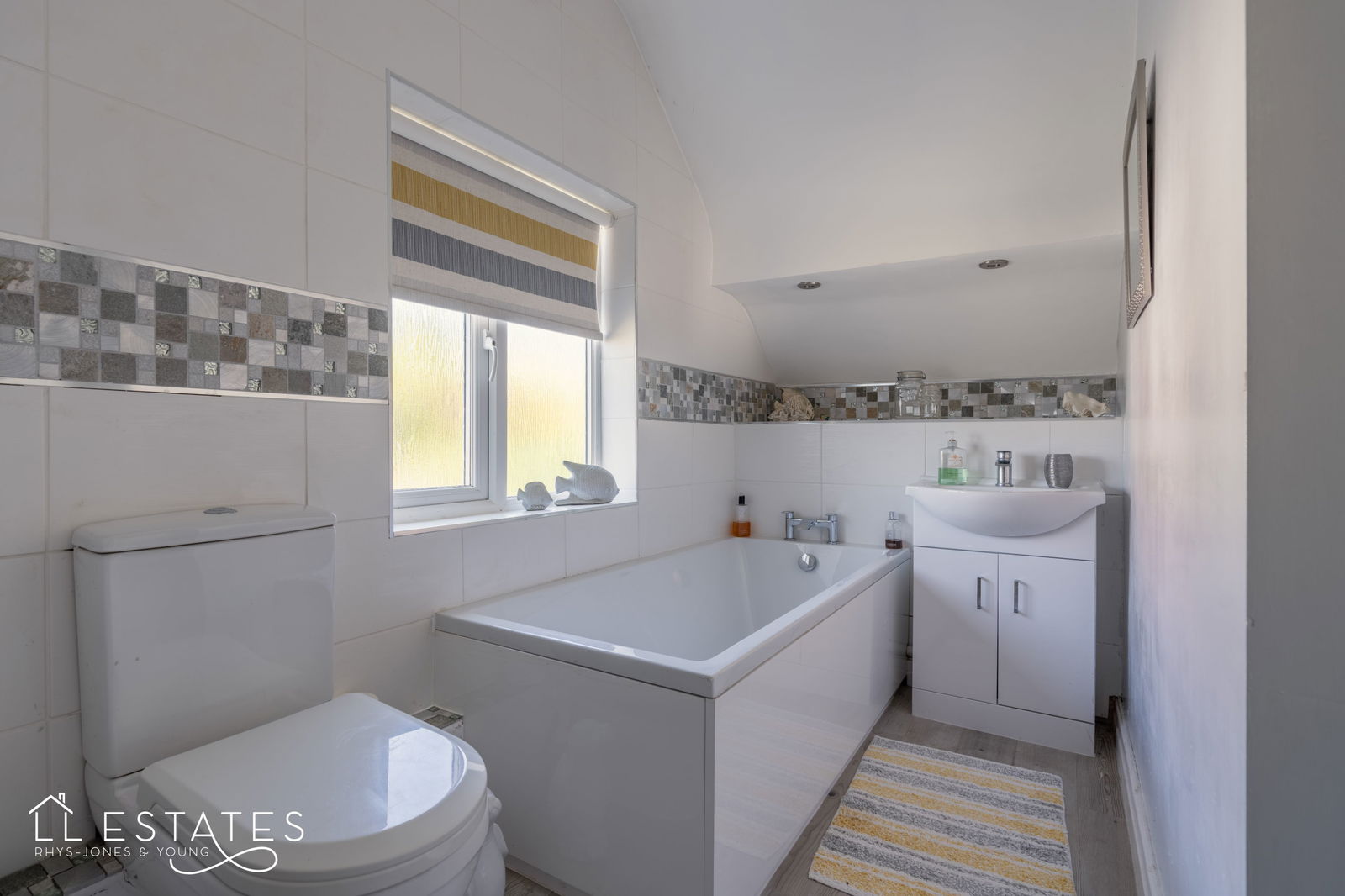 3 bed bungalow for sale in Talton Crescent, Prestatyn, LL19 9HD 12