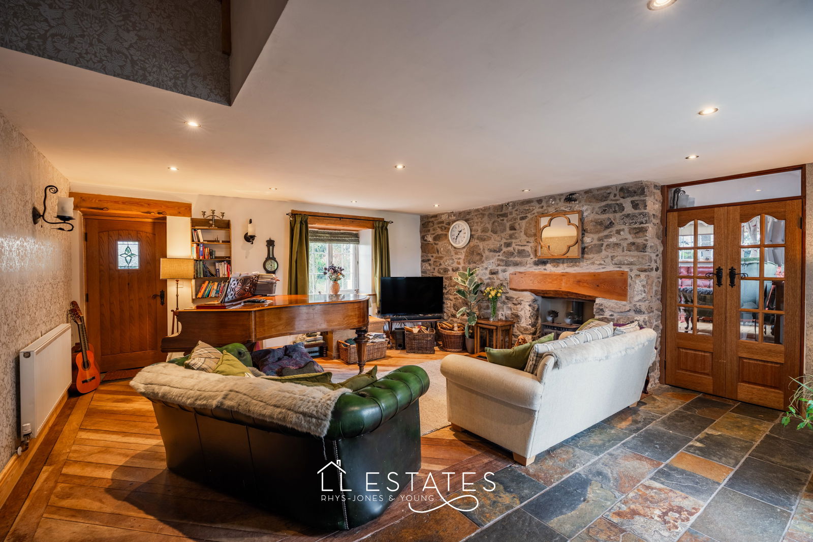 5 bed detached house for sale in Walwen Lane, Axton, CH8 9DL 3