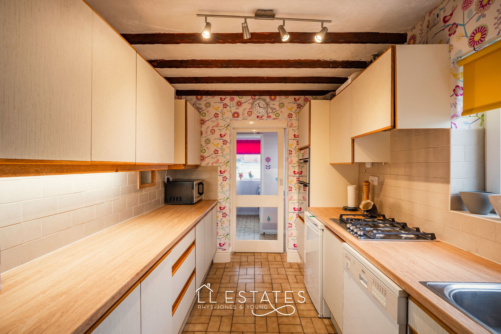 4 bed detached house for sale in North Drive, Rhyl 3