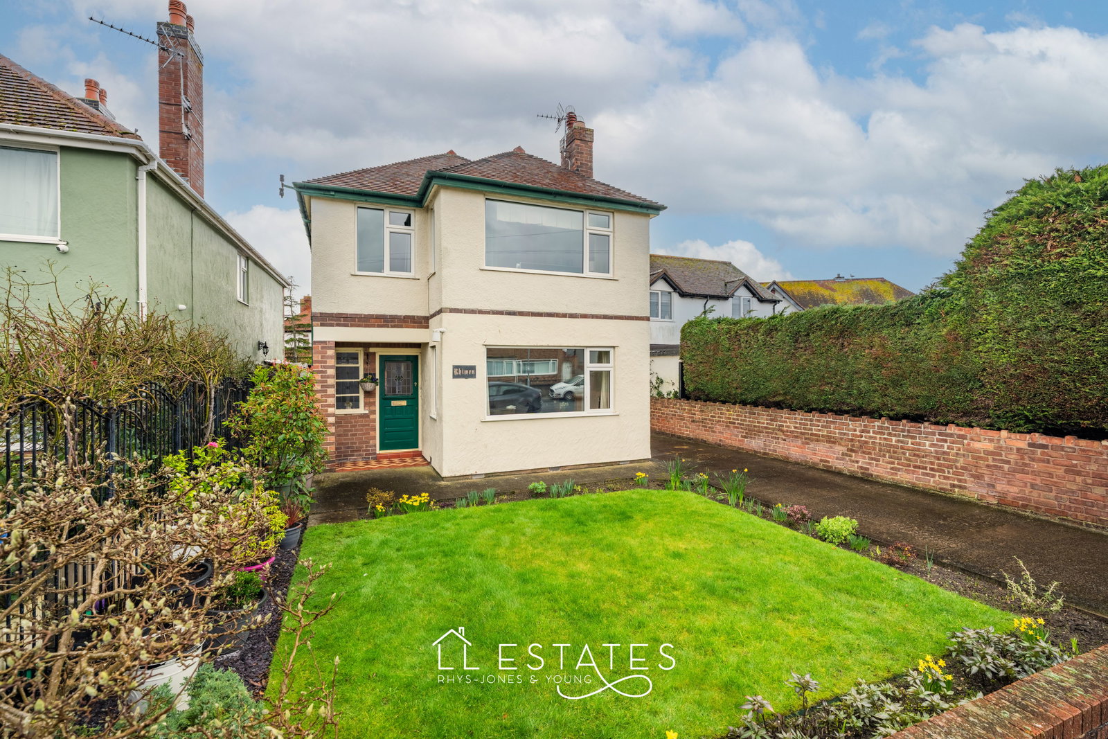 4 bed detached house for sale in North Drive, Rhyl