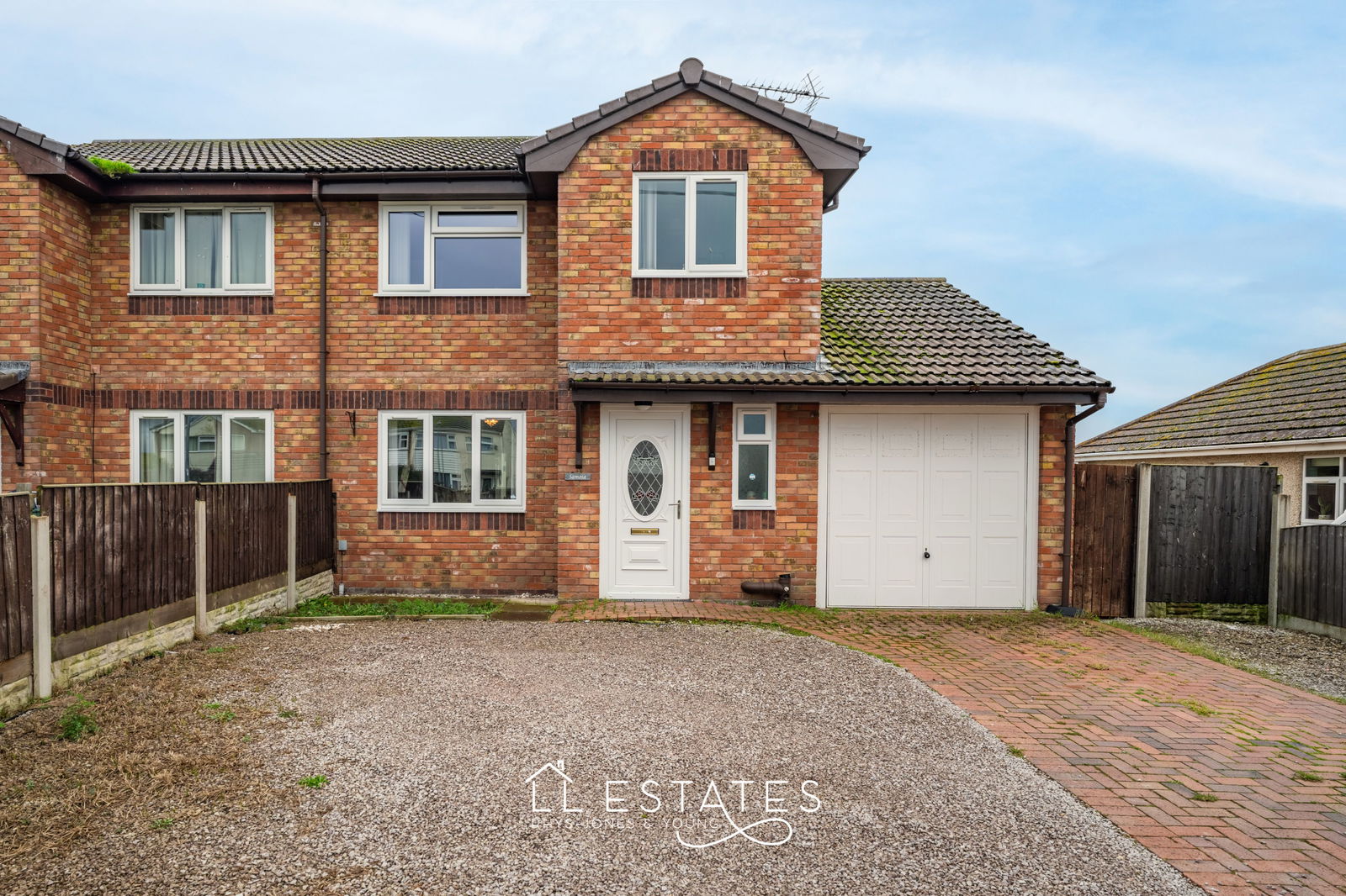 3 bed semi-detached house for sale in Gors Road, Towyn, LL22 9LS - Property Image 1