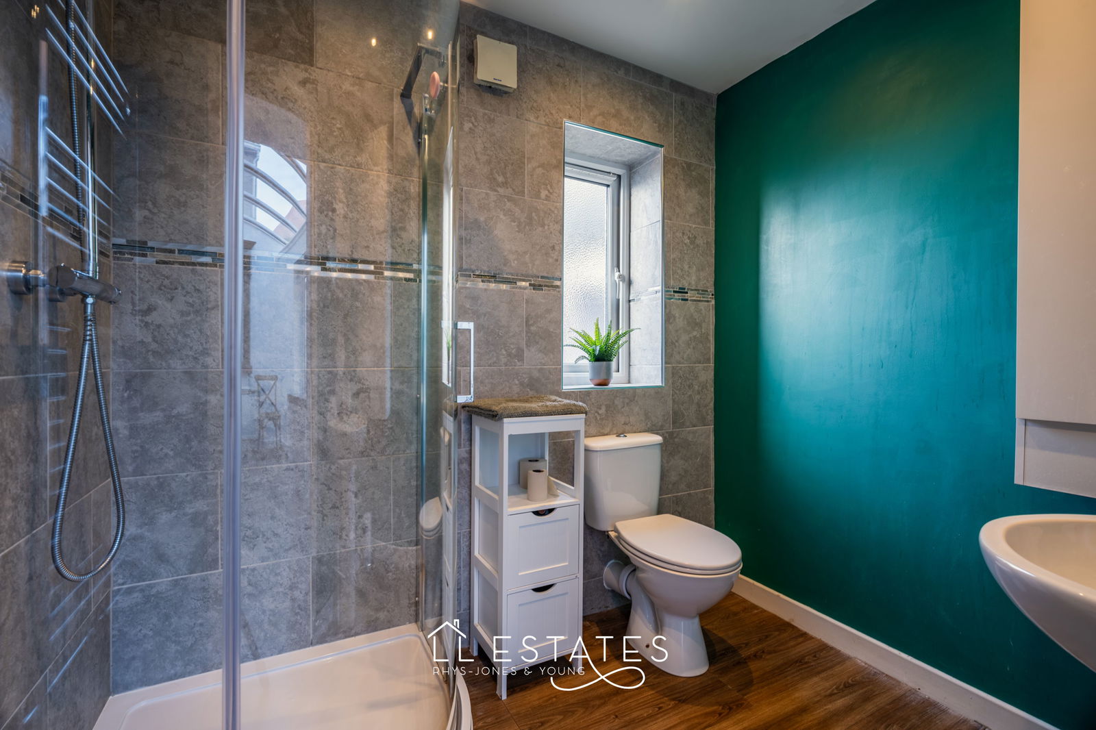 3 bed semi-detached house for sale in London Road, Trelawnyd, LL18 6DN  - Property Image 13