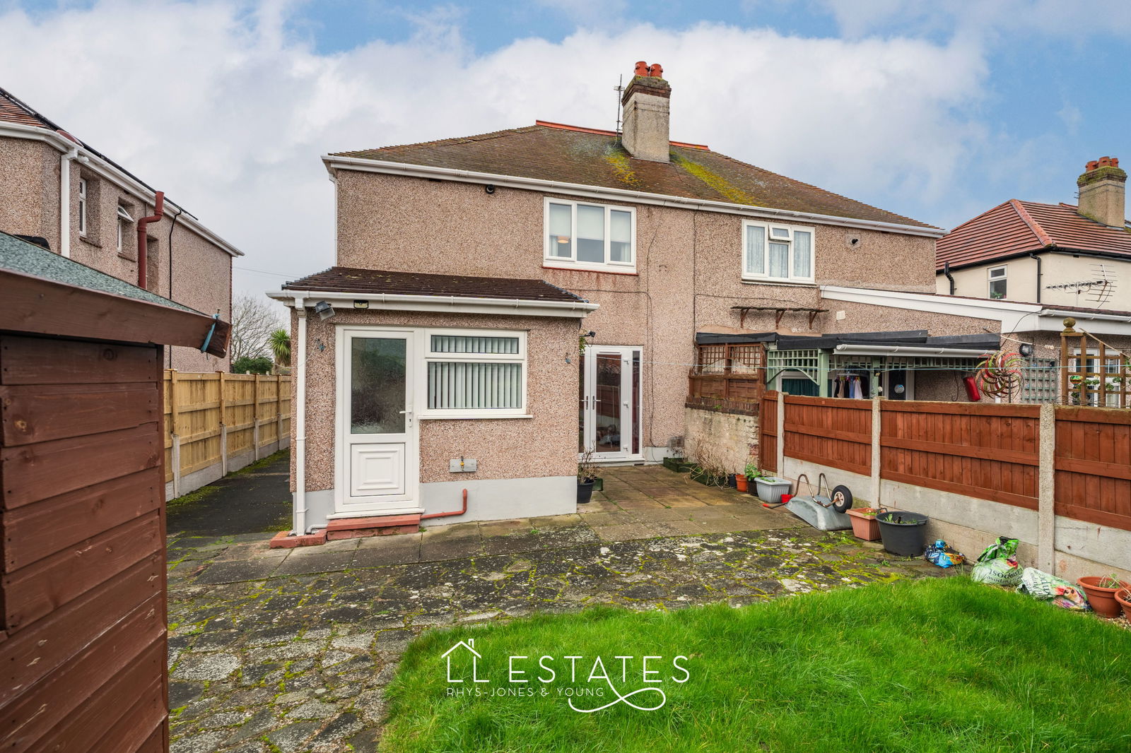 3 bed semi-detached house for sale in Lynwood Drive, Rhyl  - Property Image 14