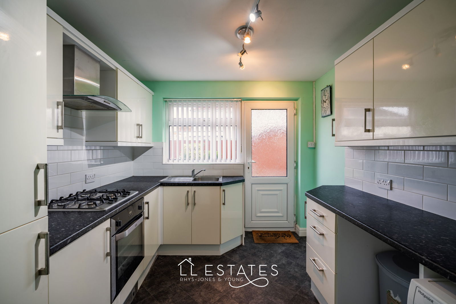 3 bed semi-detached house for sale in Lynwood Drive, Rhyl  - Property Image 4
