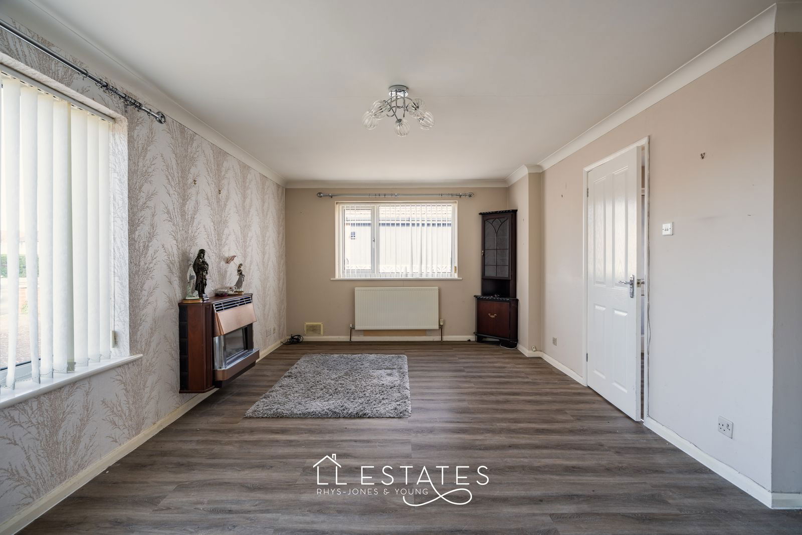 2 bed bungalow for sale in Parc Esmor, Rhyl, LL18 3NW 3
