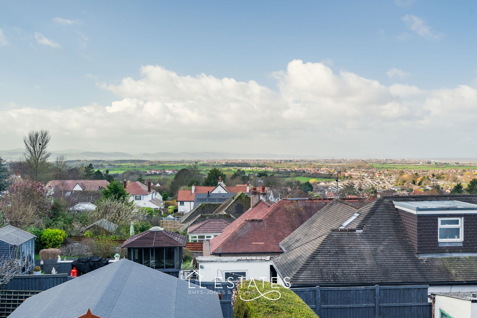 2 bed detached house for sale in The Avenue, Prestatyn, LL19 9RE 10