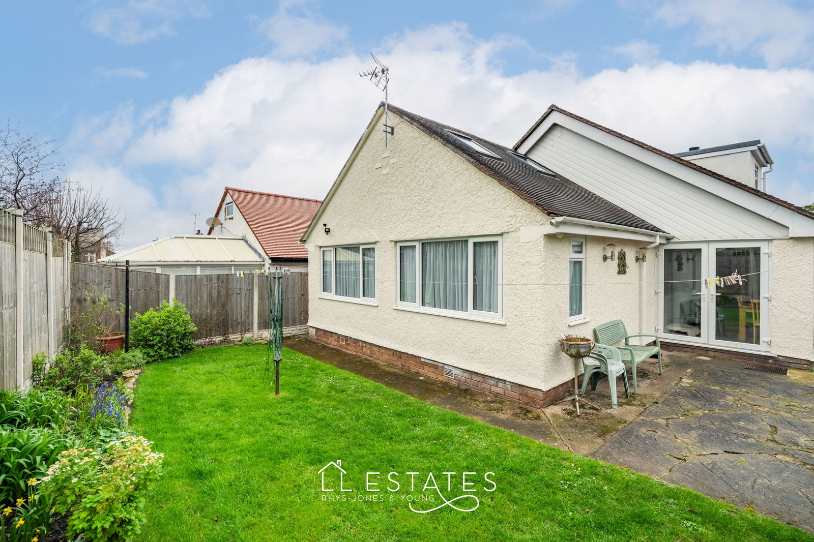 3 bed bungalow for sale in Hendre Court, Prestatyn, LL19 9SF 15