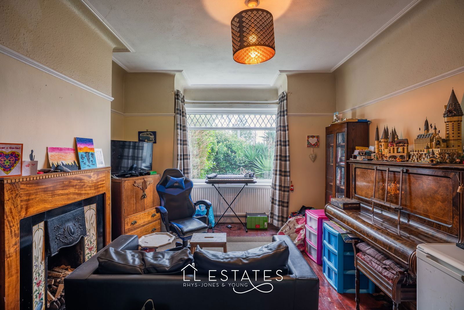 4 bed semi-detached house for sale in Cwm Road, Dyserth, Rhyl, LL18 6AY  - Property Image 3