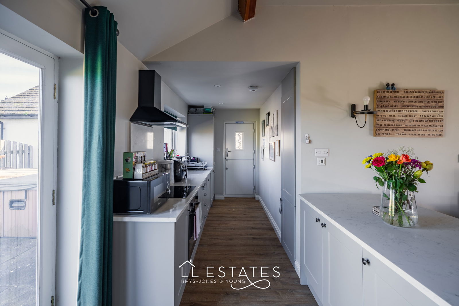 3 bed mews house for sale in Dyserth Road, Rhyl, LL18 4DY  - Property Image 15