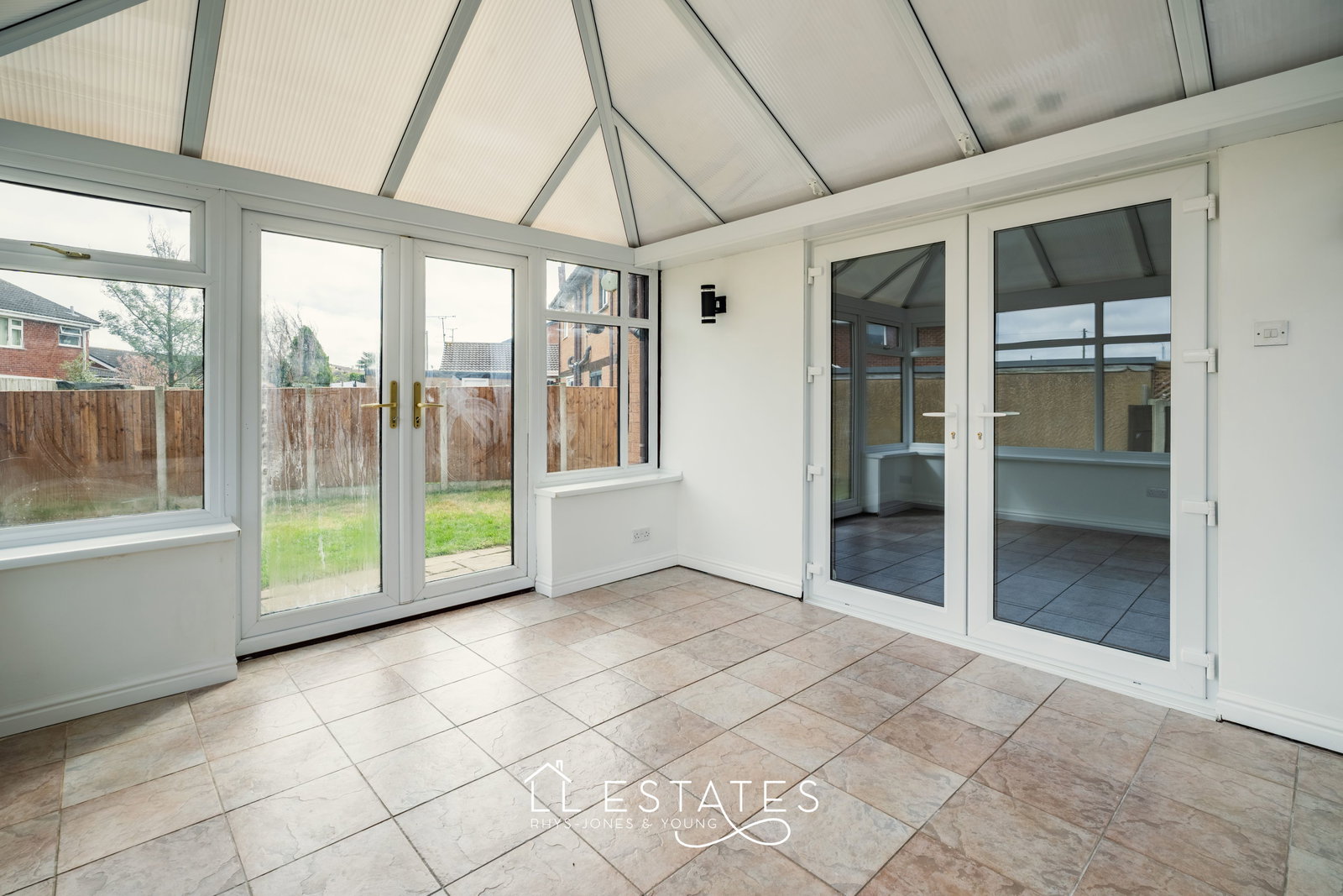 2 bed semi-detached house for sale in Maple Avenue, Rhyl, LL18 4JT  - Property Image 10