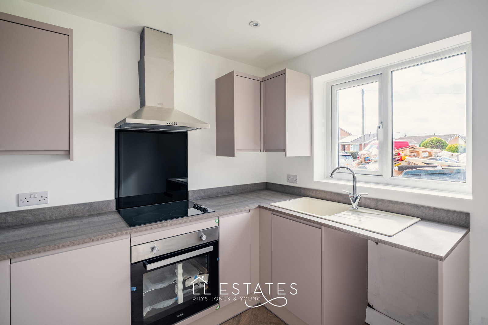 2 bed semi-detached house for sale in Maple Avenue, Rhyl, LL18 4JT 1