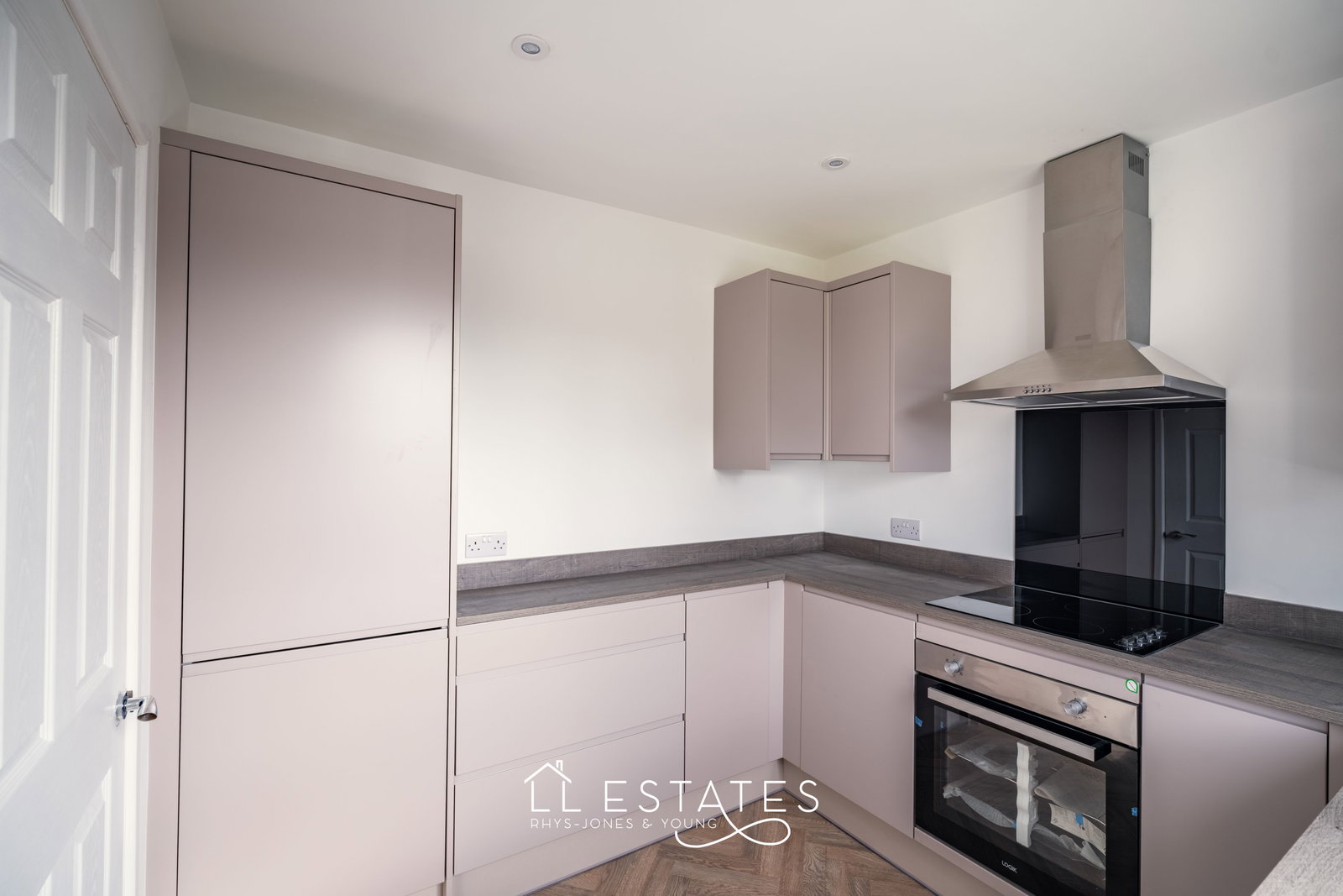 2 bed semi-detached house for sale in Maple Avenue, Rhyl, LL18 4JT 4