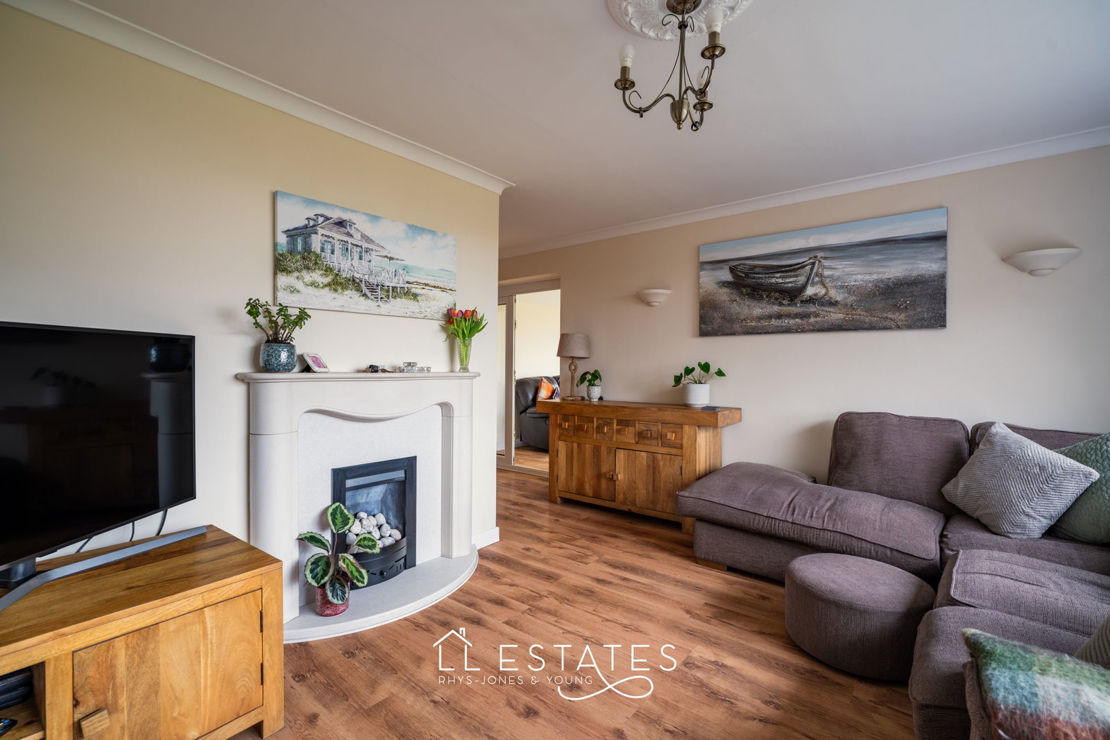 4 bed bungalow for sale in Rhodfa Bedwen, Prestatyn, LL19 9LA 2