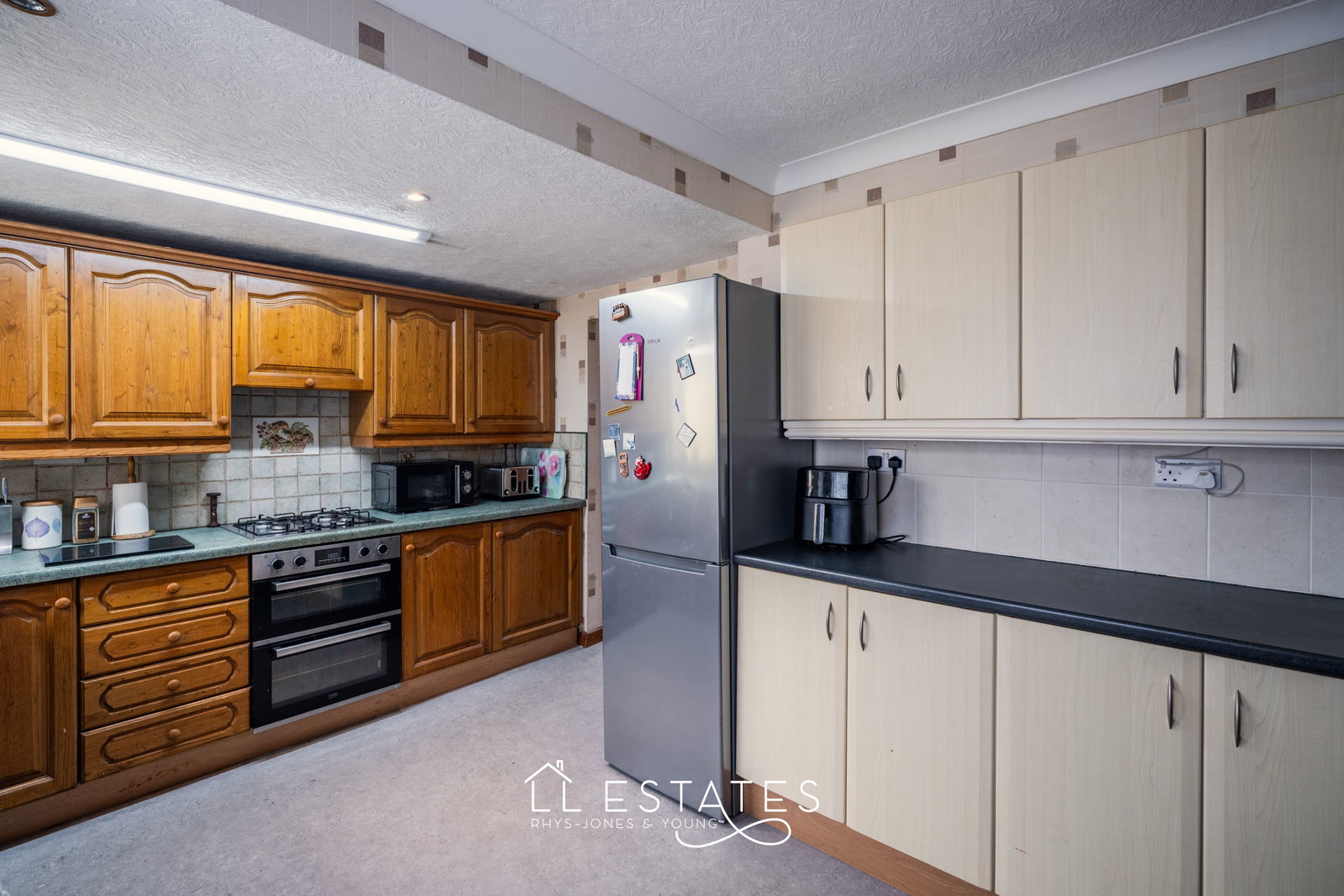 3 bed bungalow for sale in Moelwyn Avenue West, Kinmel Bay, LL18 5DR 4