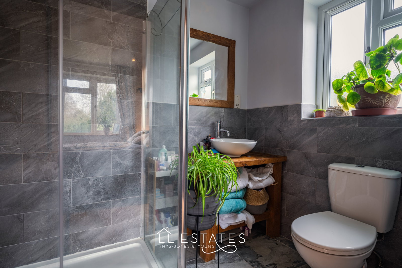 3 bed detached house for sale in Cae Felin, Betws Yn Rhos, LL22 8AZ  - Property Image 10