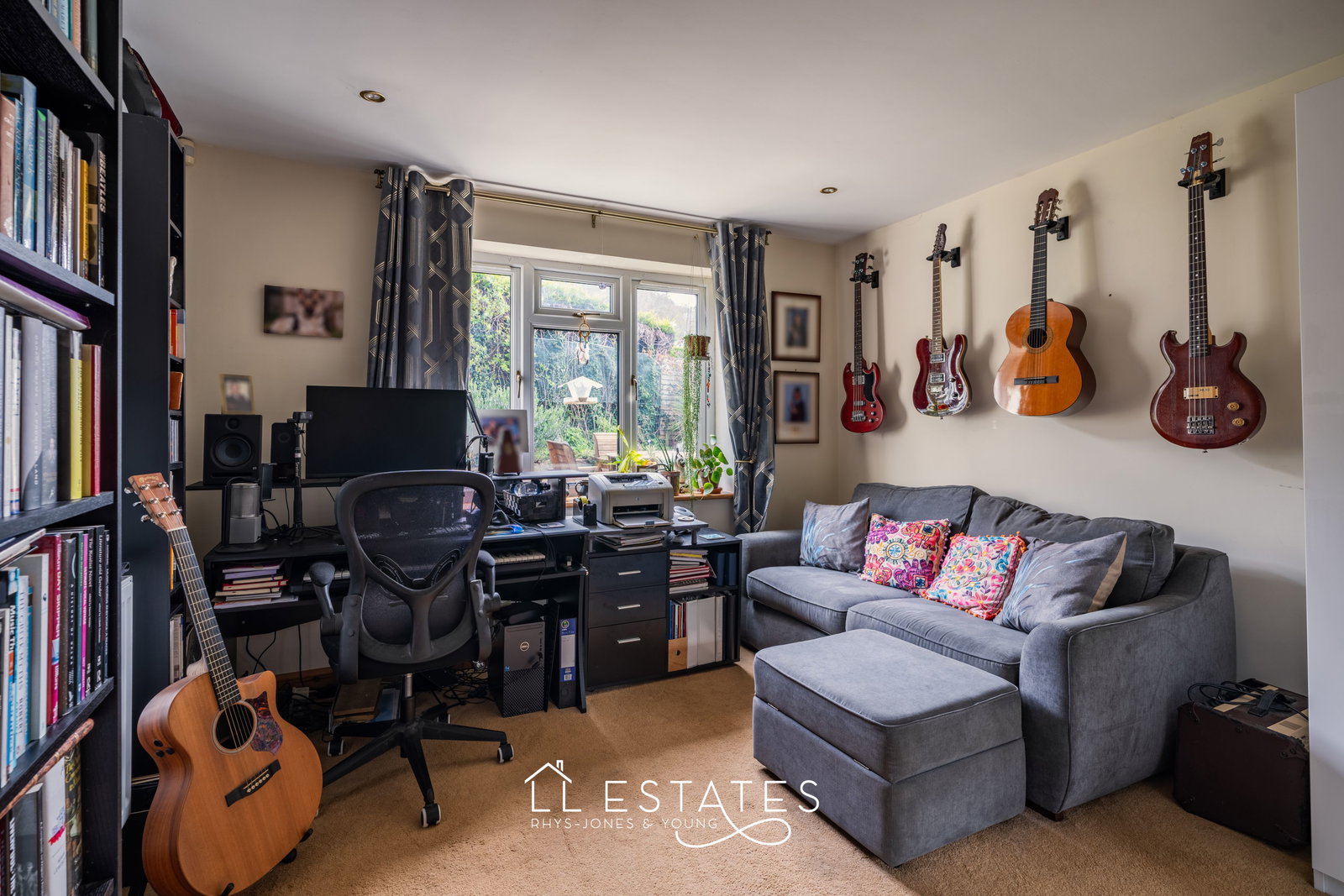 3 bed detached house for sale in Cae Felin, Betws Yn Rhos, LL22 8AZ  - Property Image 9