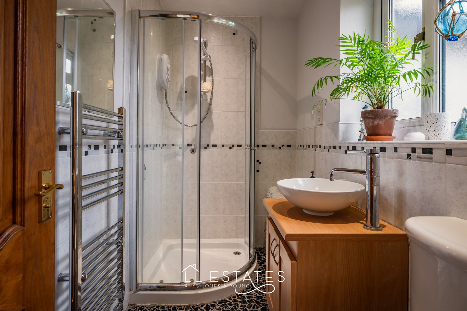 3 bed detached house for sale in Cae Felin, Betws Yn Rhos, LL22 8AZ  - Property Image 13