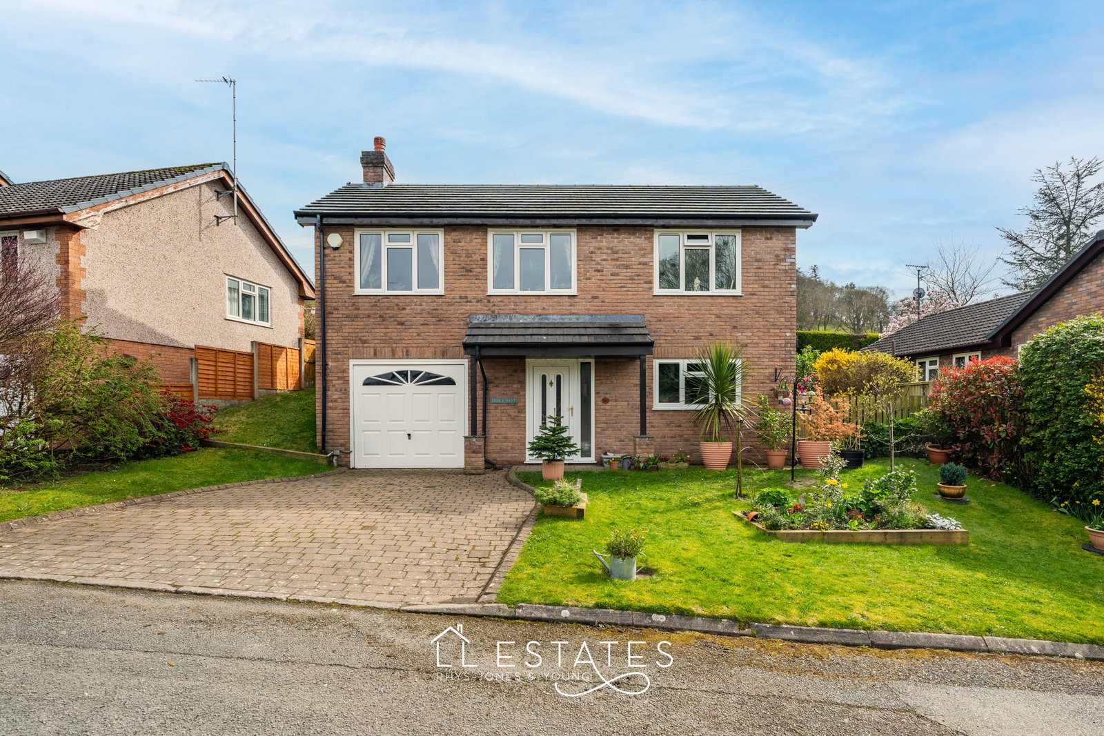 3 bed detached house for sale in Cae Felin, Betws Yn Rhos, LL22 8AZ