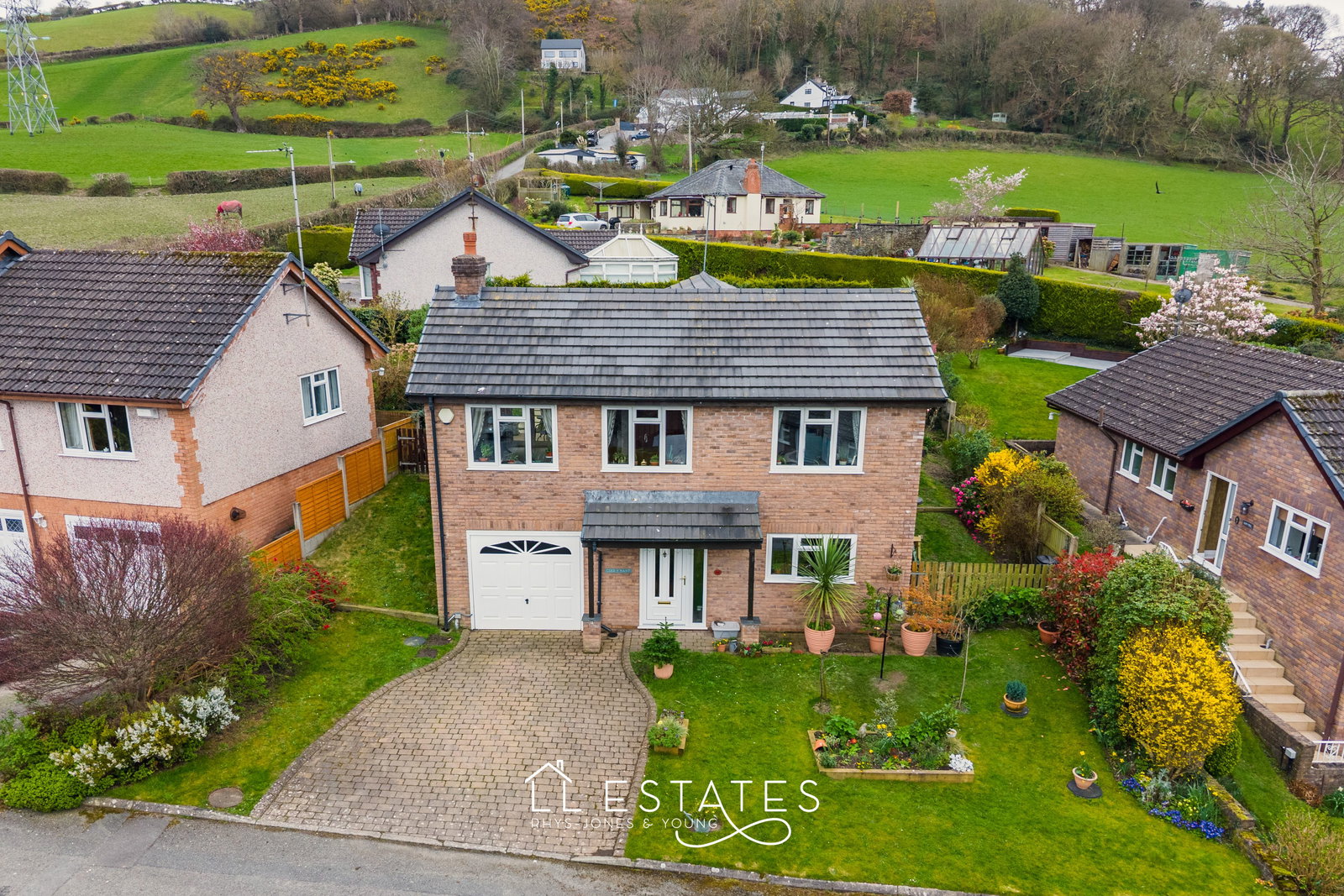 3 bed detached house for sale in Cae Felin, Betws Yn Rhos, LL22 8AZ  - Property Image 15