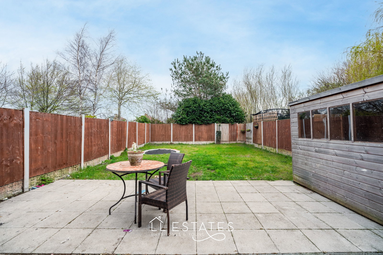 3 bed terraced house for sale in St. Davids Square, Rhyl, LL18 2ER  - Property Image 9