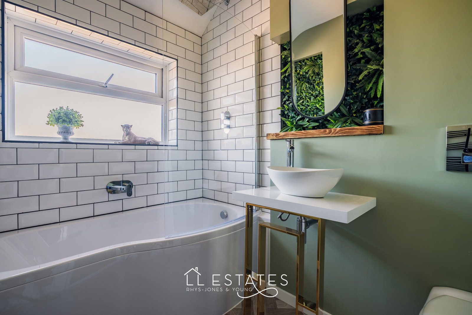 4 bed semi-detached house for sale in Highbury Crescent, Prestatyn, LL19 7PA  - Property Image 7