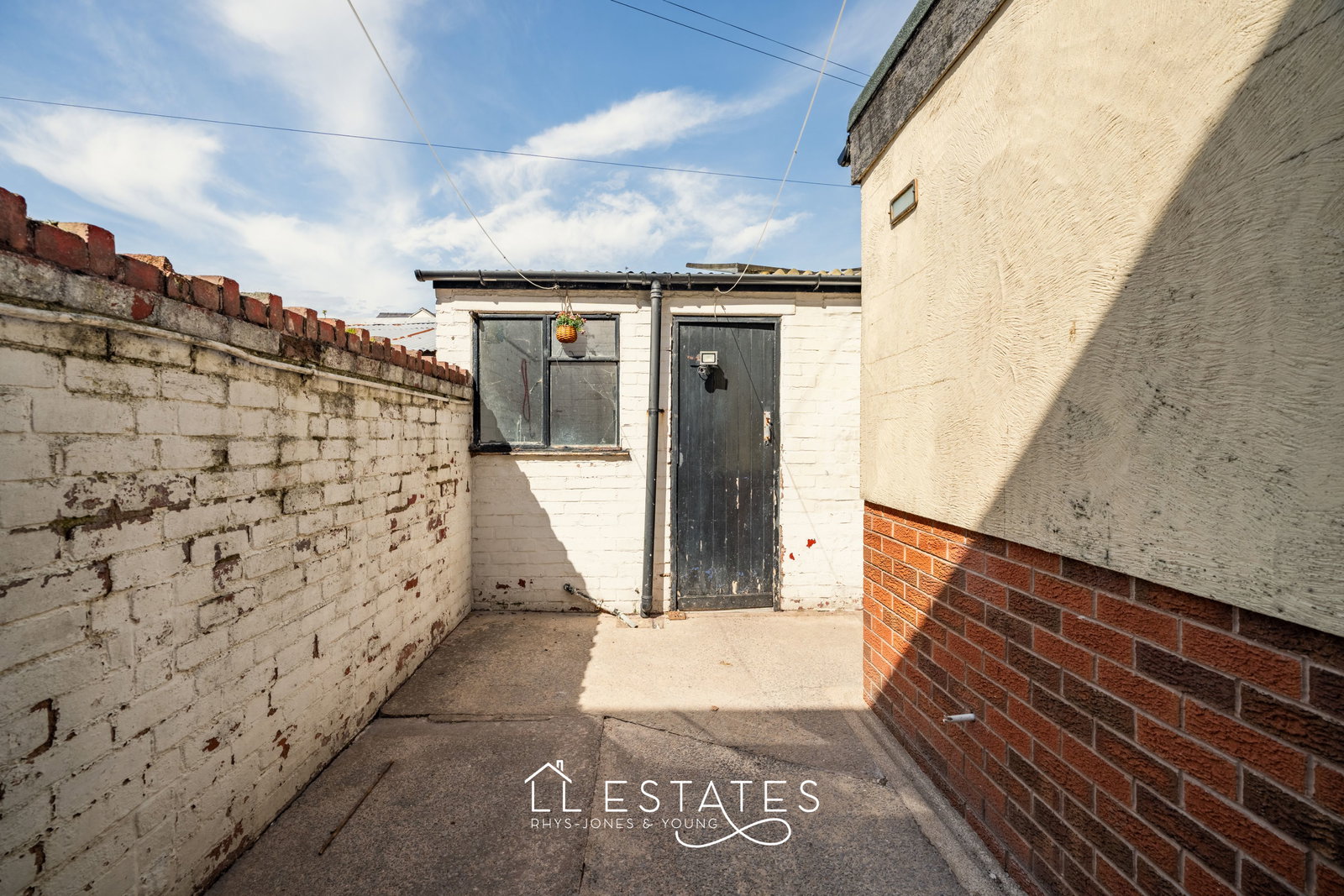3 bed semi-detached house for sale in Seabank Road, Rhyl, LL18 1EA  - Property Image 14