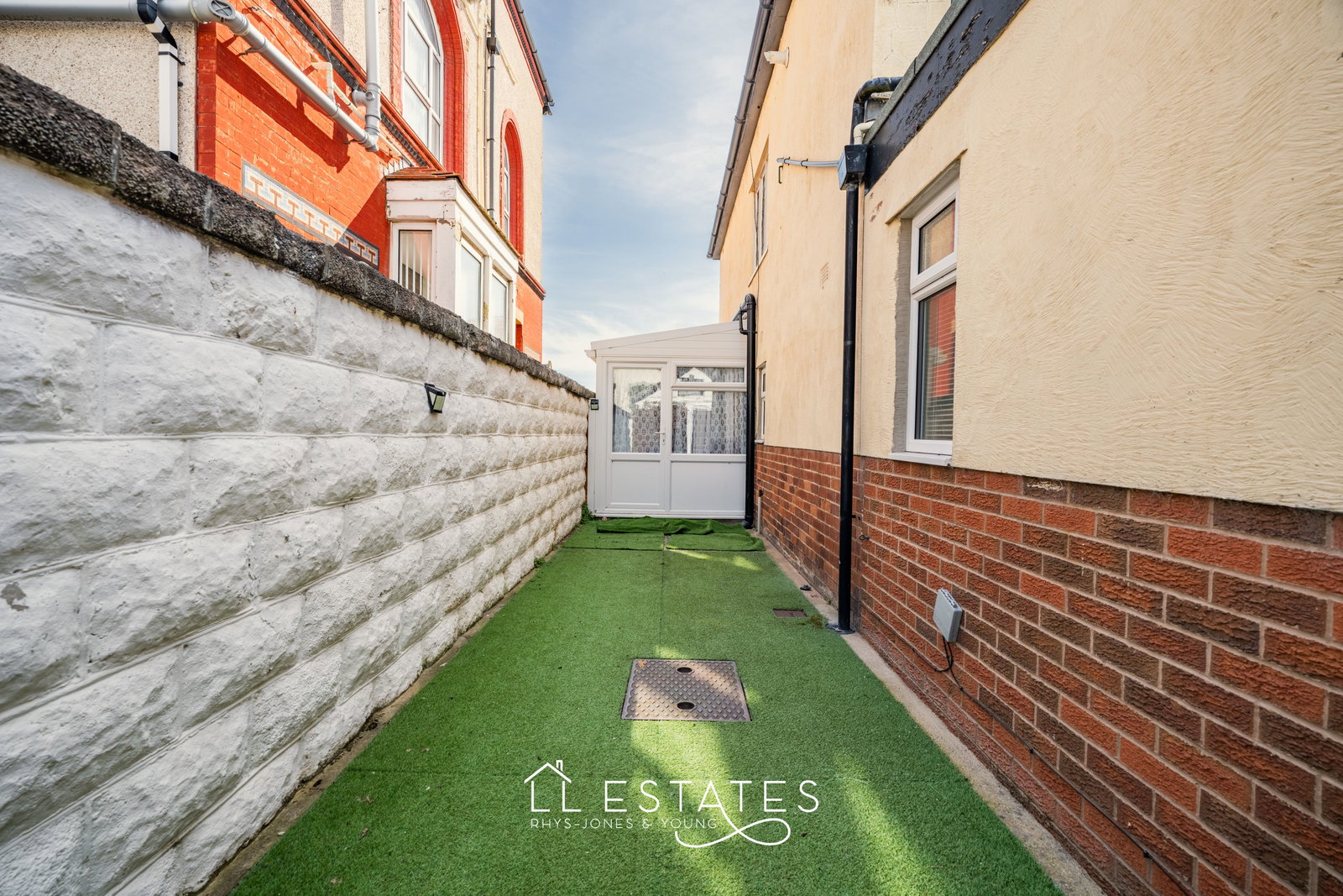 3 bed semi-detached house for sale in Seabank Road, Rhyl, LL18 1EA 14