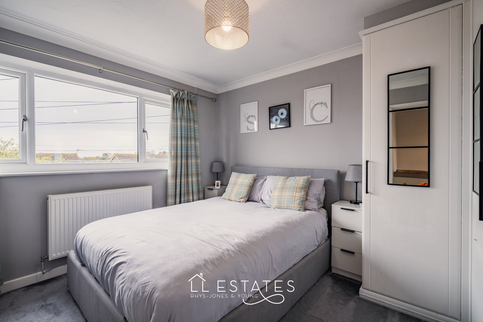 3 bed link detached house for sale in Llwyn Onn, St. Asaph 8