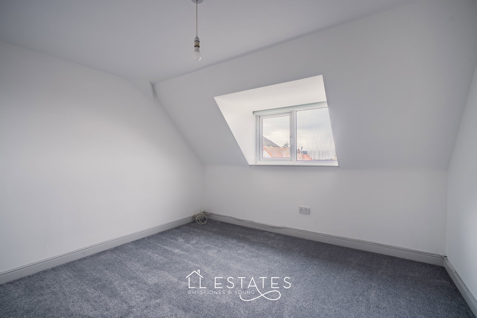 3 bed flat for sale in Fforddlas, Prestatyn, LL19 9SG  - Property Image 9